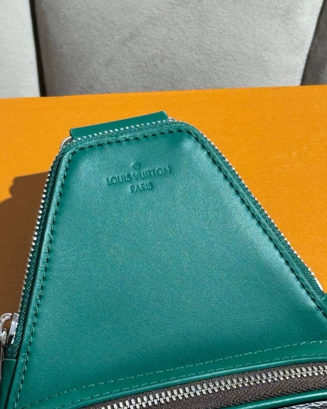 Сумка Louis Vuitton Avenue