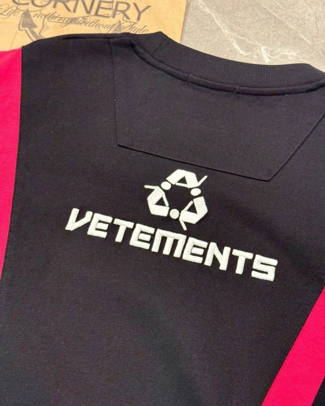 Лонгслив Vetements