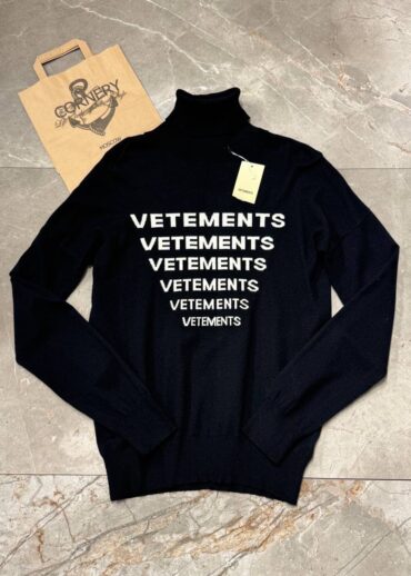 Свитер Vetements