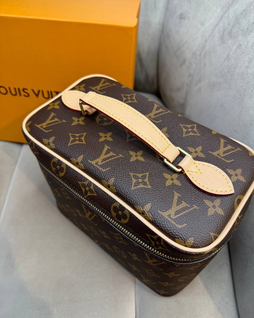 Несессер Louis Vuitton