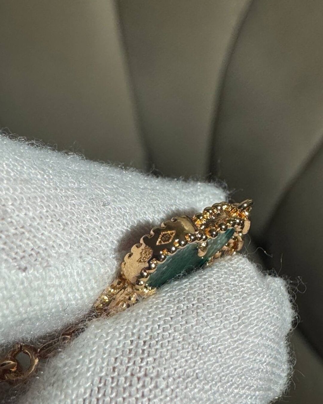 Колье Van Cleef & Arpels Vintage Alhambra (Gold/Green/Poly)