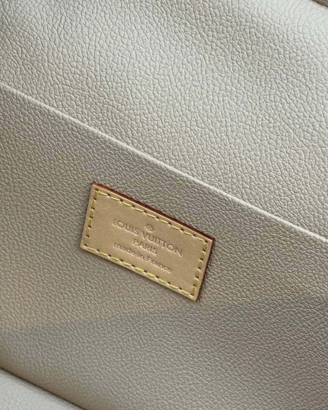 Несессер Louis Vuitton