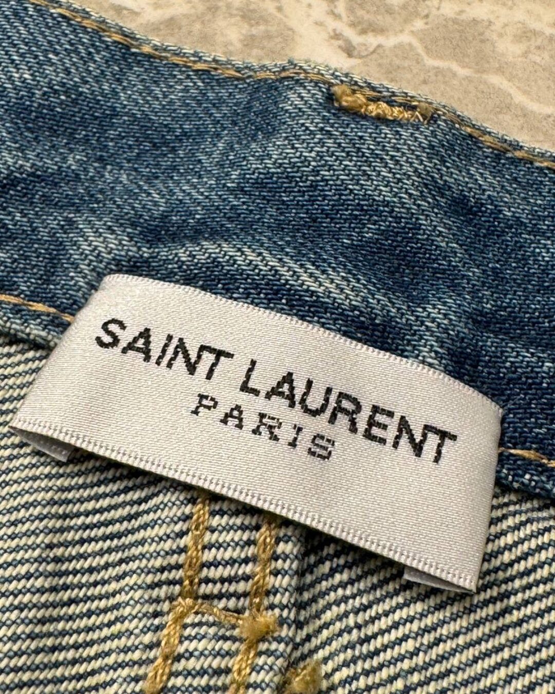 Джинсы Saint Laurent