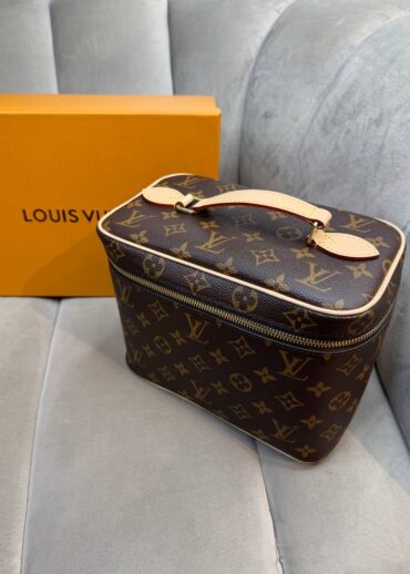 Несессер Louis Vuitton