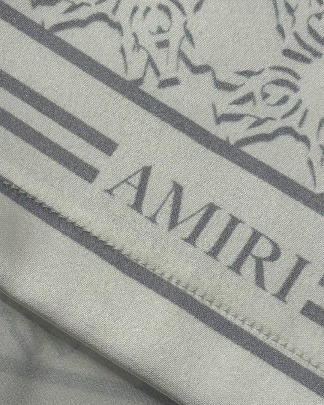 Костюм Amiri