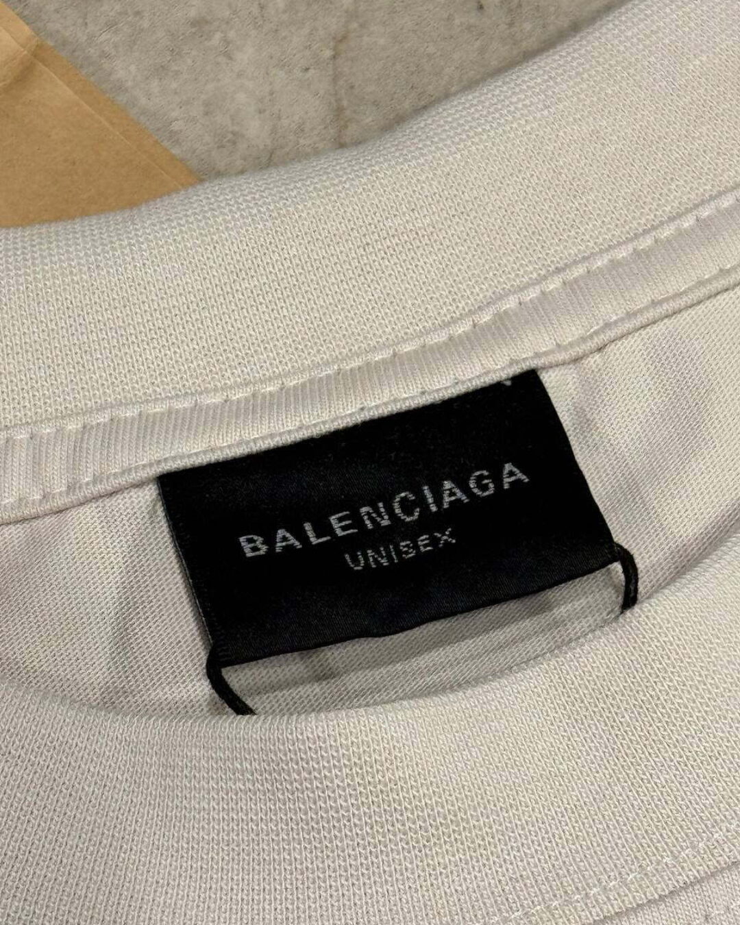 Футболка Balenciaga — фото 4