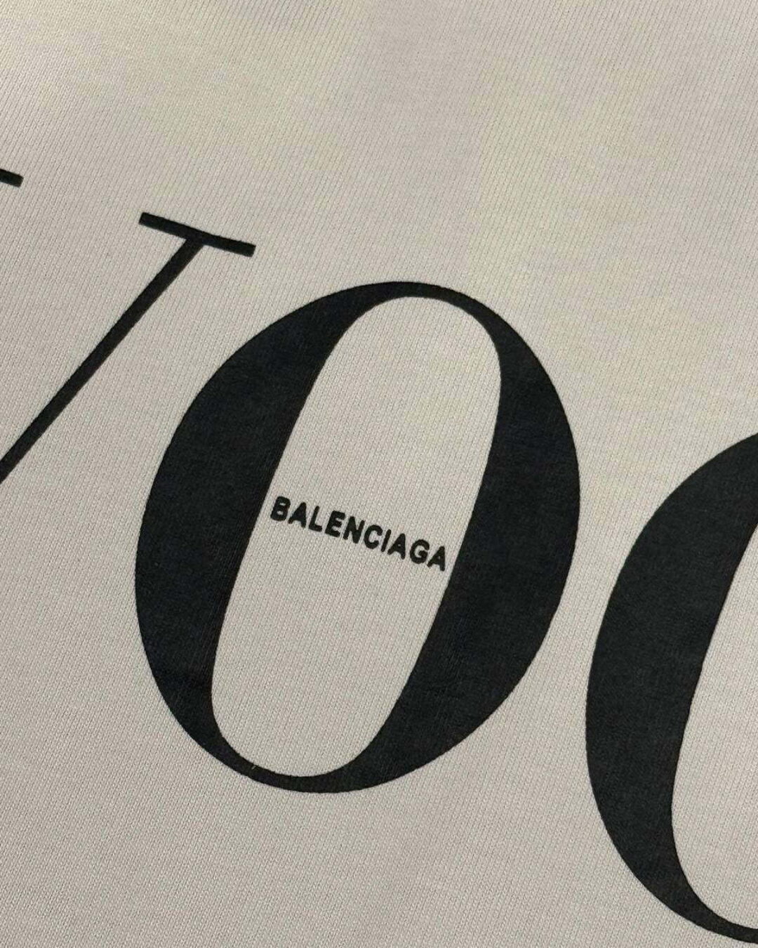 Футболка Balenciaga — фото 8
