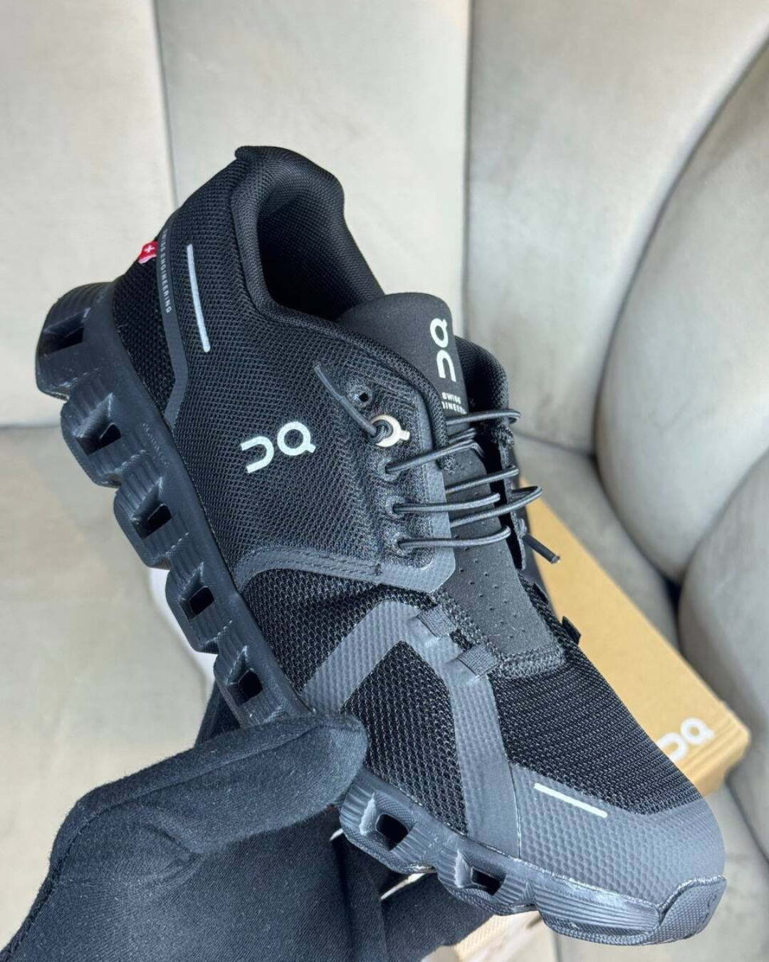 Кроссовки On