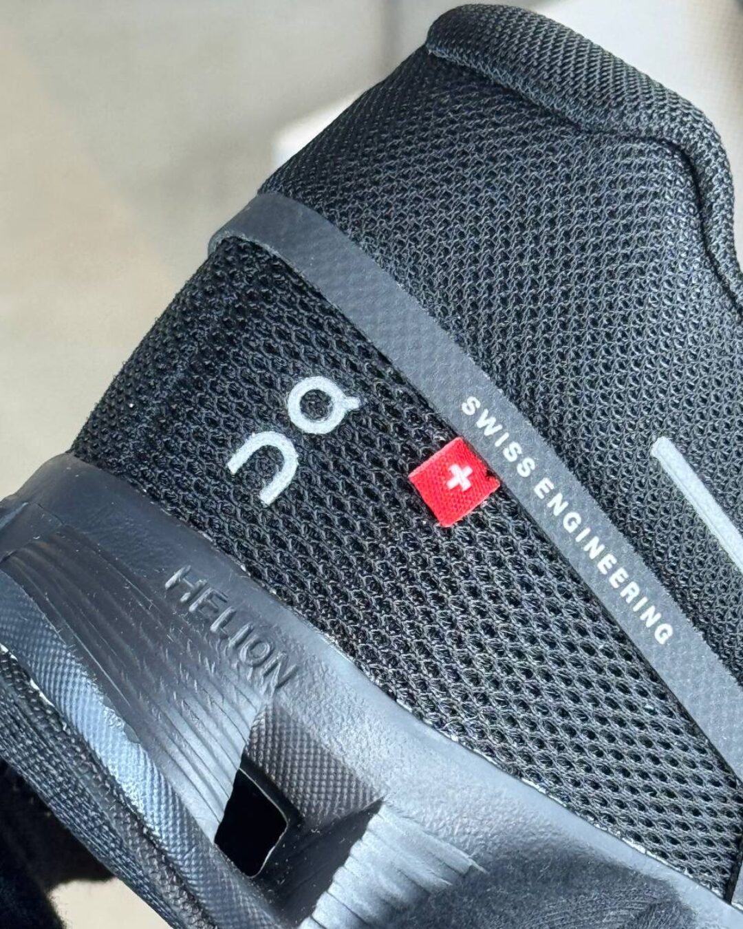 Кроссовки On