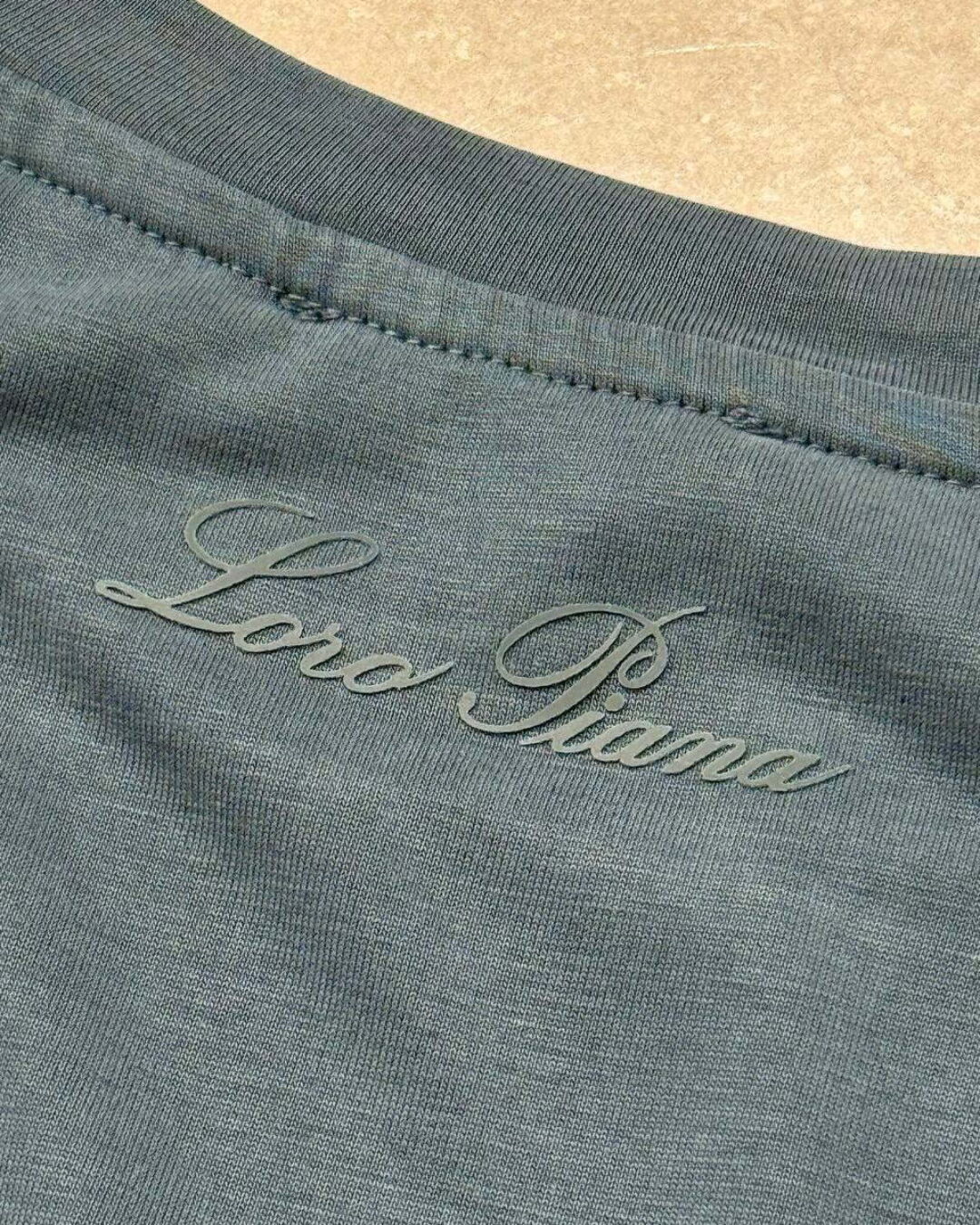 Футболка Loro Piana — фото 9