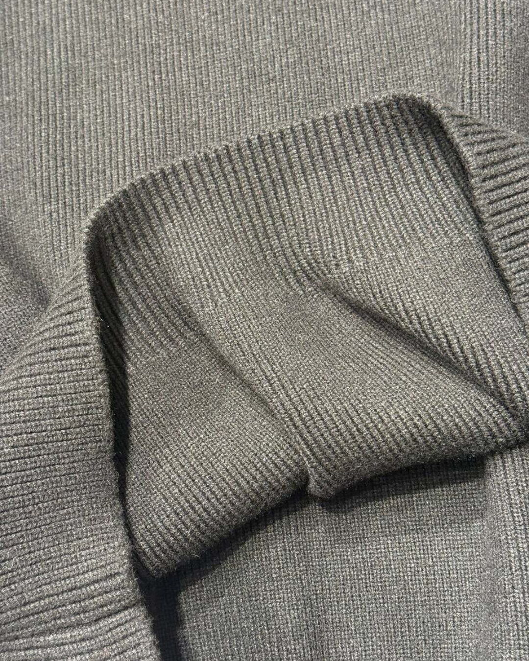 Свитер Balenciaga