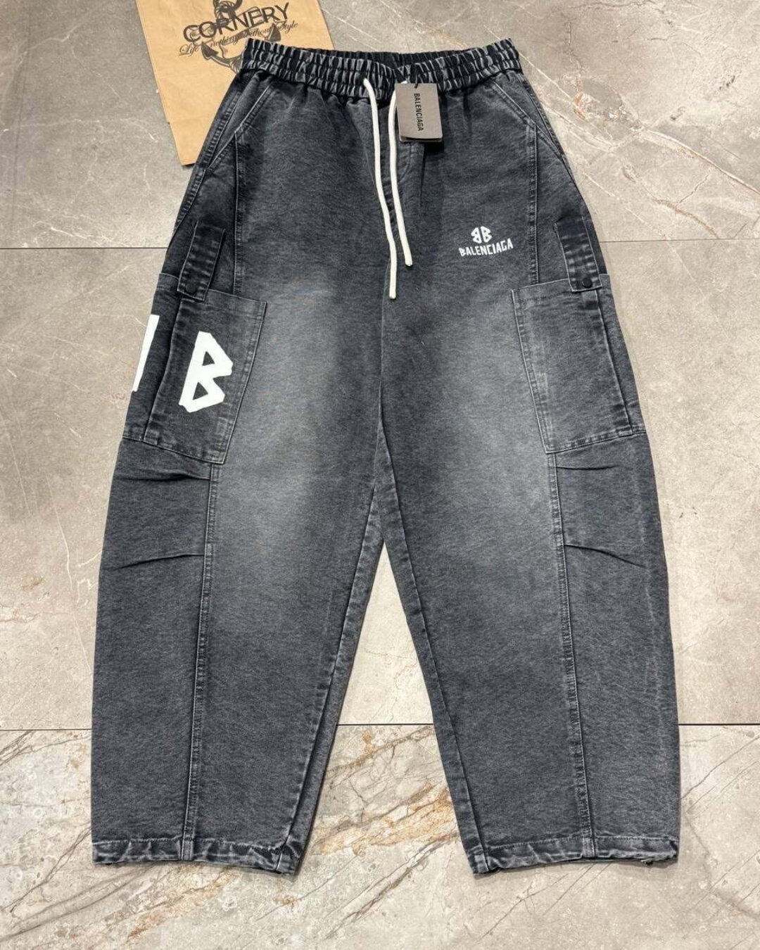 Штаны Balenciaga