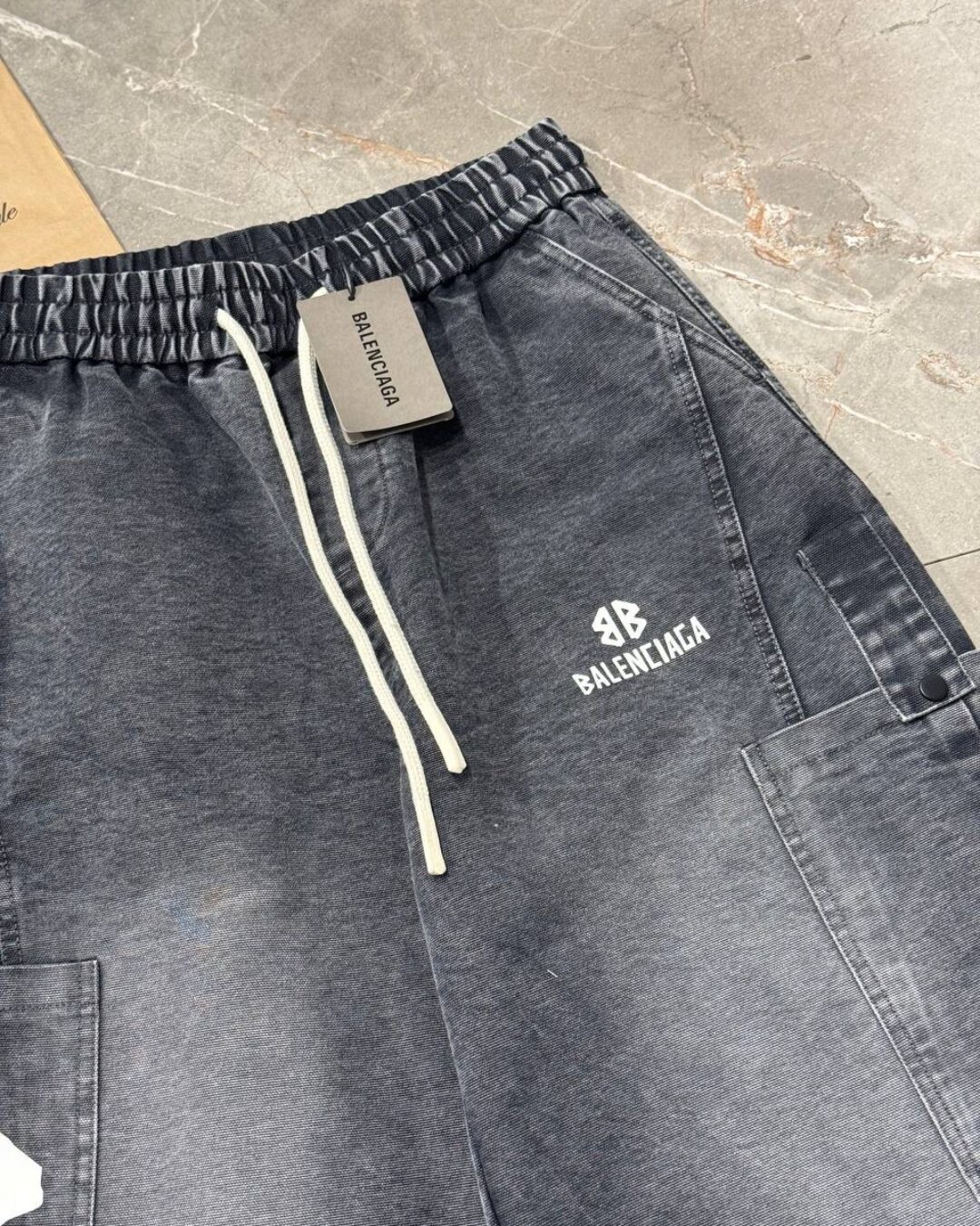 Штаны Balenciaga