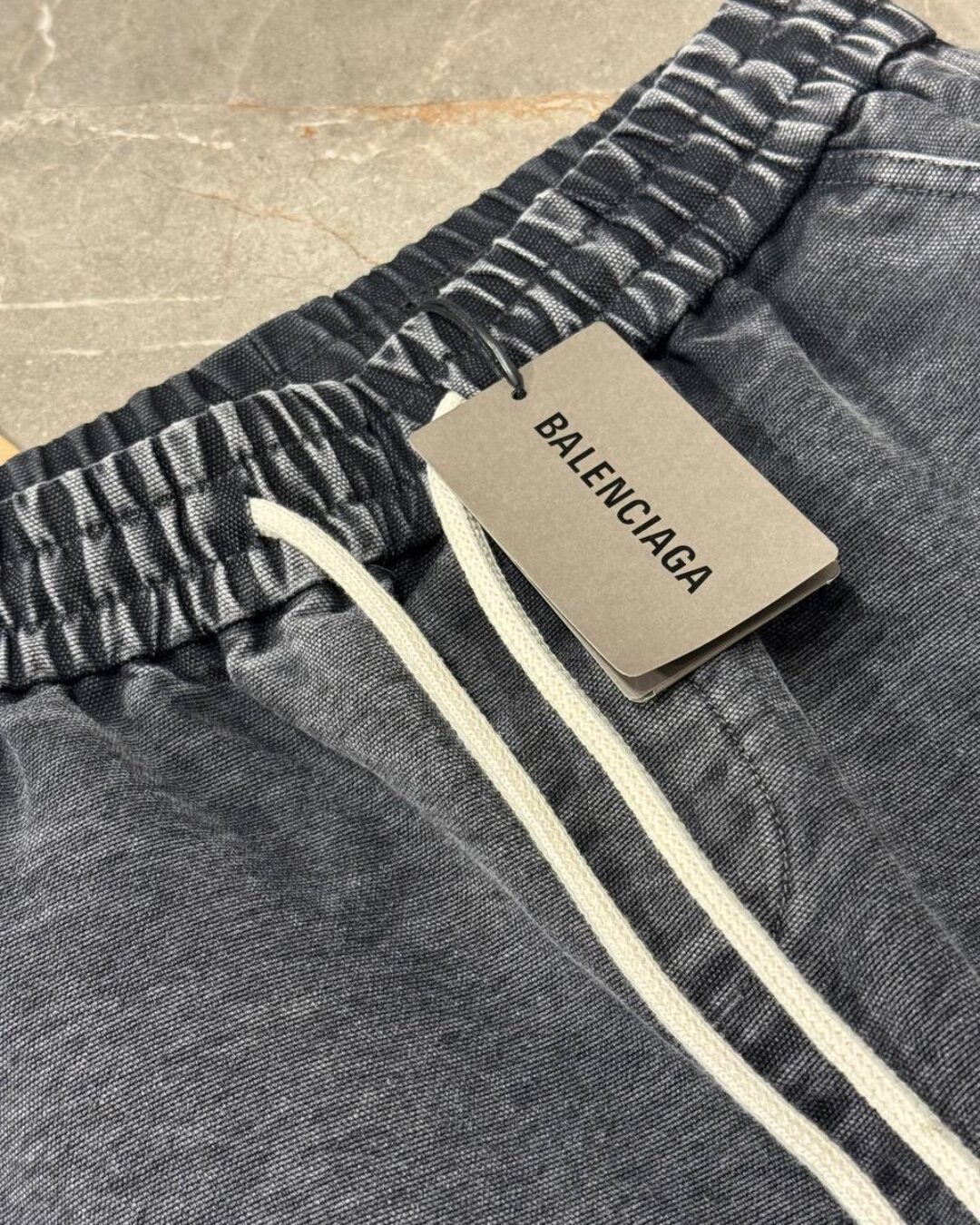 Штаны Balenciaga