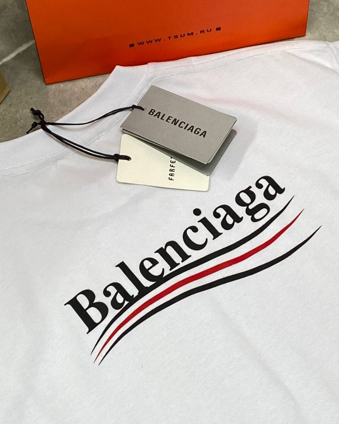 Футболка Balenciaga — фото 8