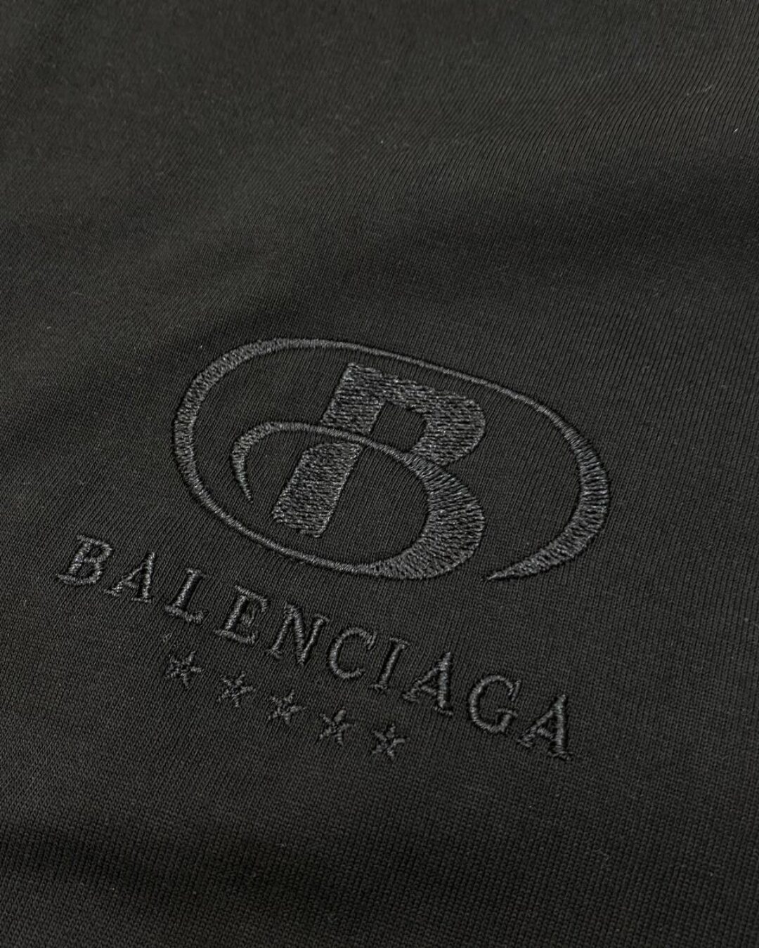 Футболка Balenciaga — фото 4