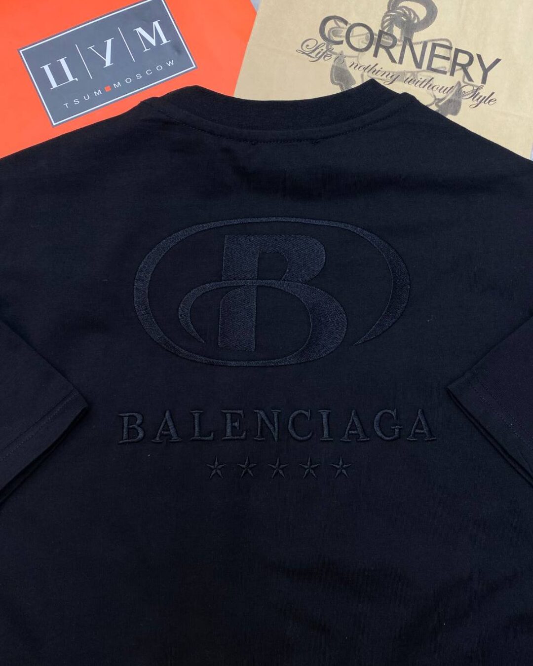 Футболка Balenciaga — фото 5