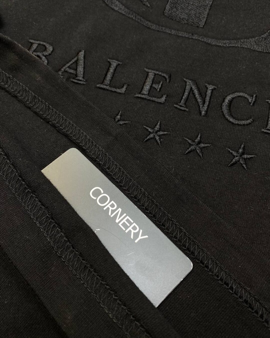 Футболка Balenciaga — фото 7