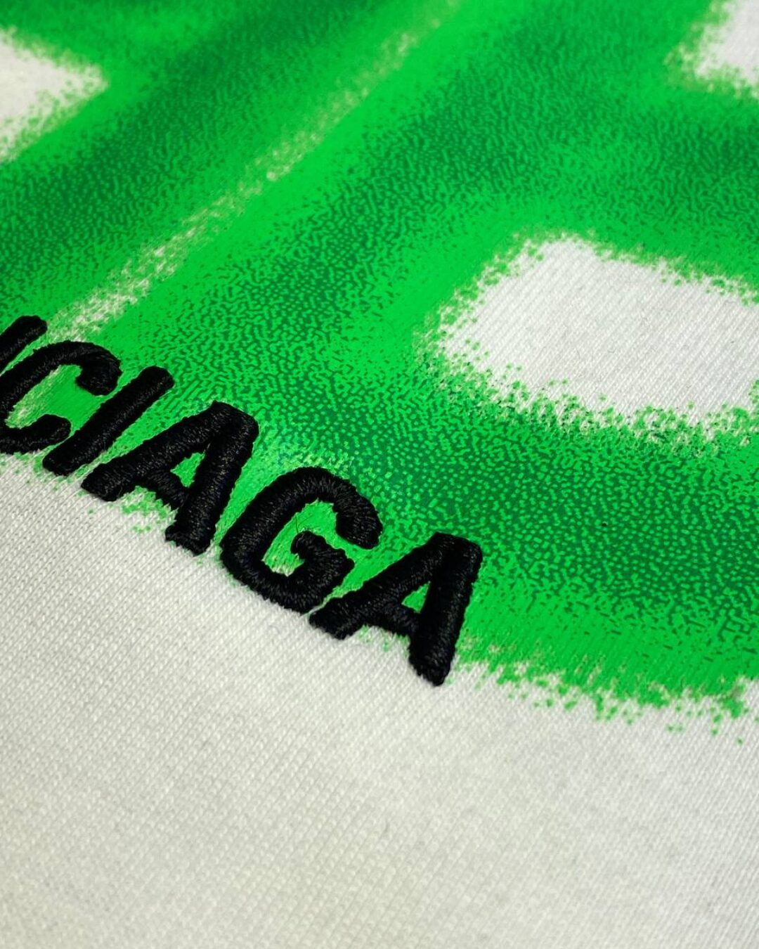 Футболка Balenciaga — фото 6