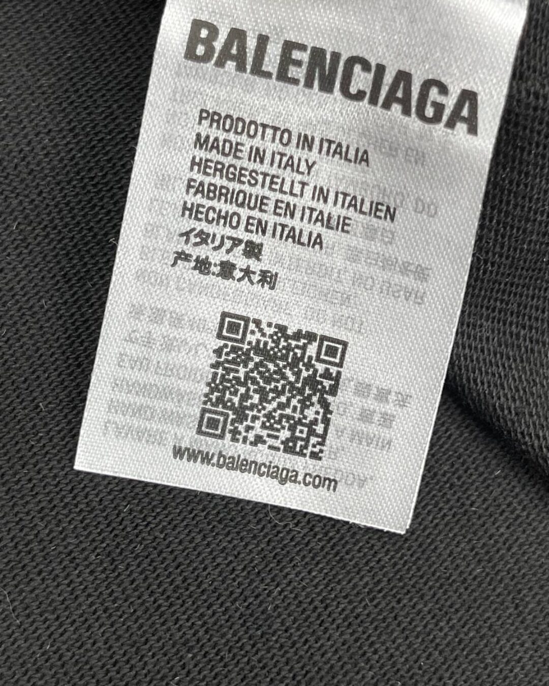 Футболка Balenciaga — фото 9