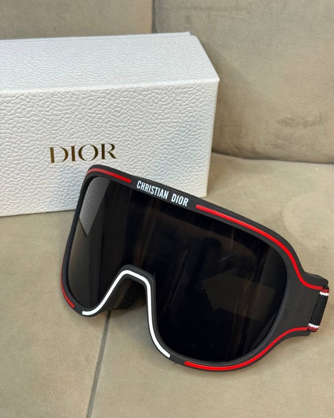 Горнолыжные очки Dior