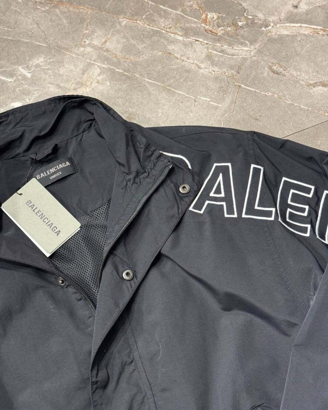 Бомбер Balenciaga