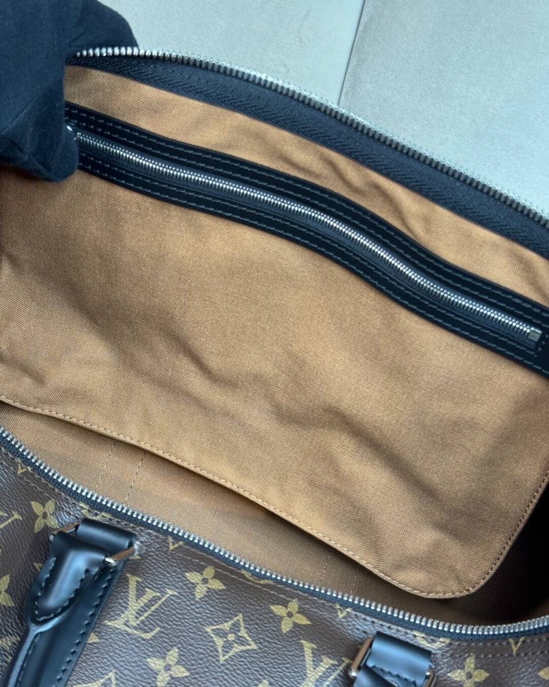 Дорожная сумка Louis Vuitton Keepall