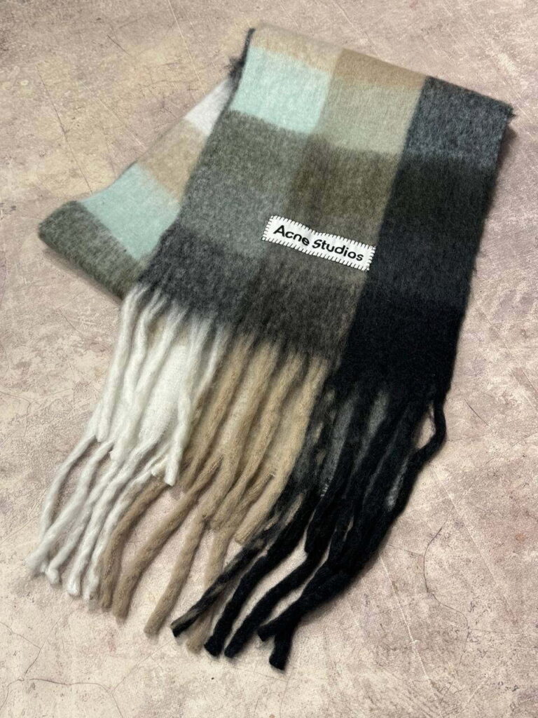 Шарф Acne Studios