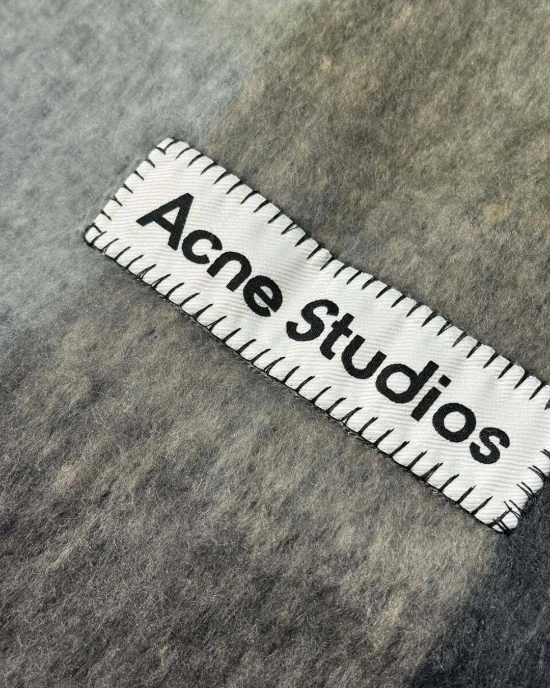 Шарф Acne Studios — фото 2