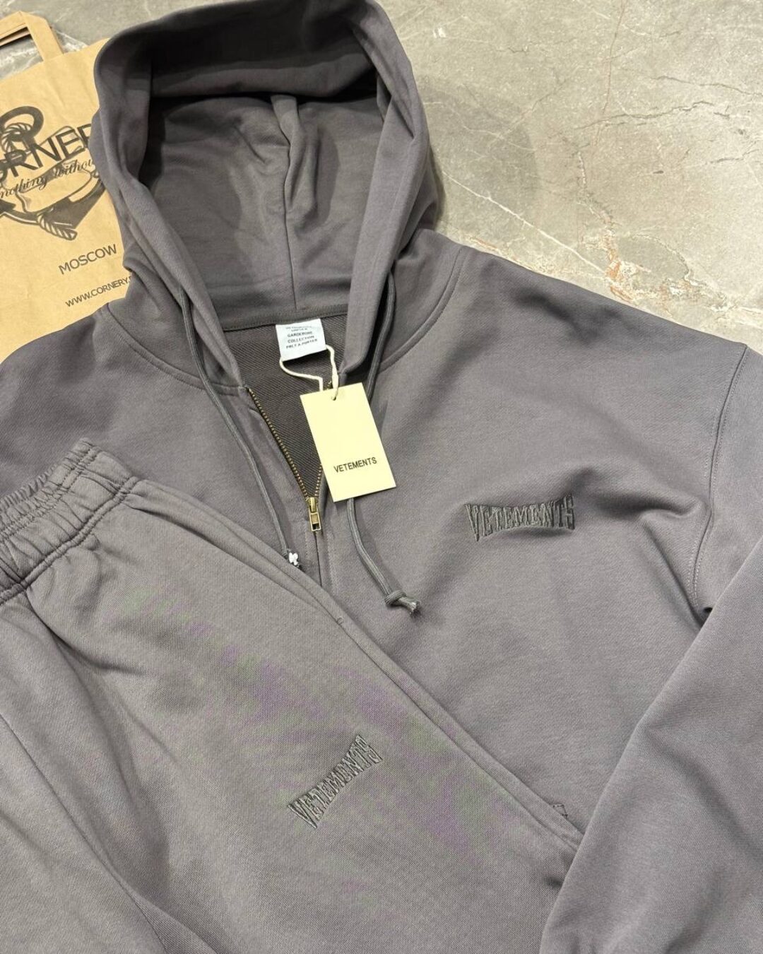 Спортивный костюм Vetements