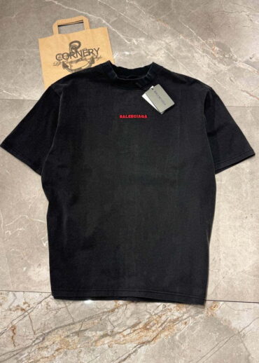 Футболка Balenciaga