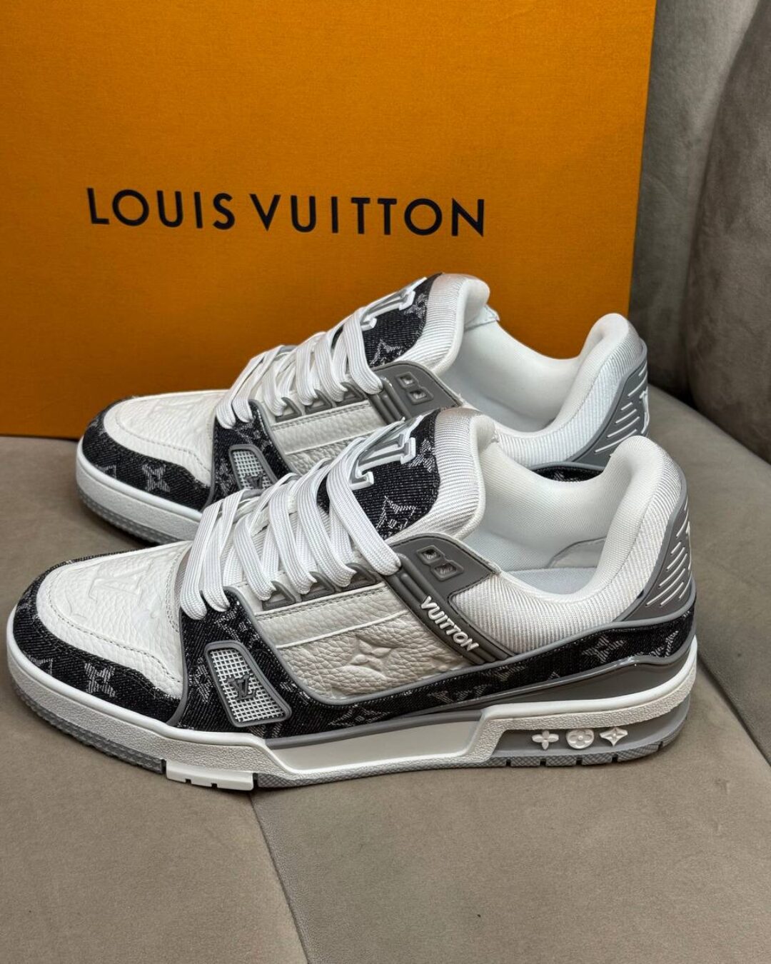 Кроссовки Louis Vuitton Trainer