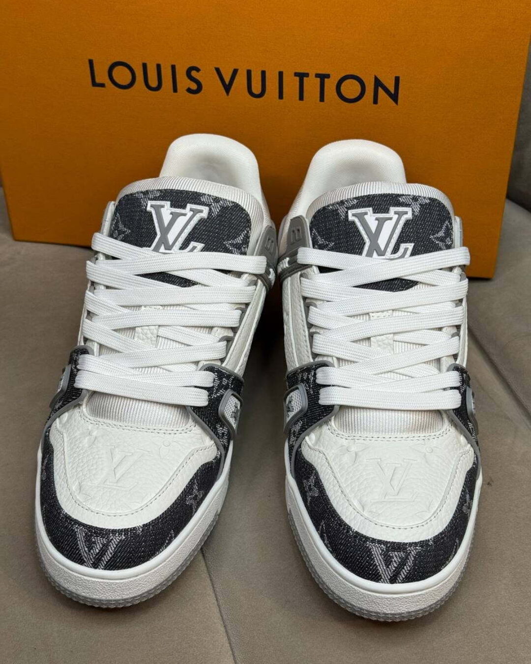 Кроссовки Louis Vuitton Trainer