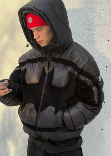 Пуховик Moncler x DC