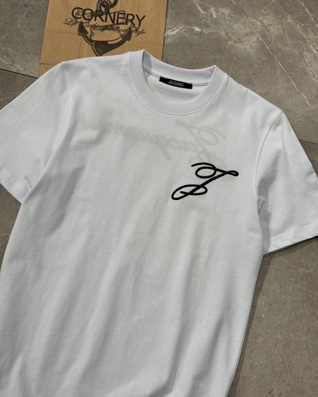 Футболка Jacquemus