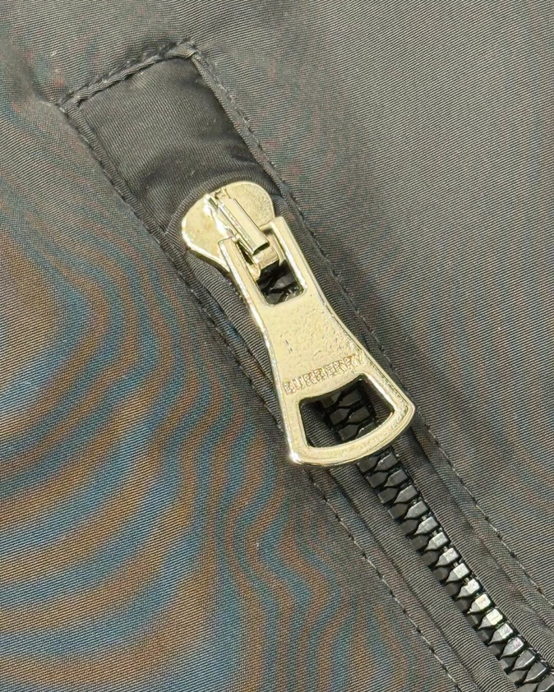 Жилет Burberry
