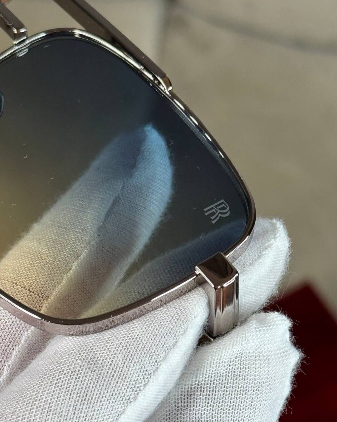 Очки Rolls Royse