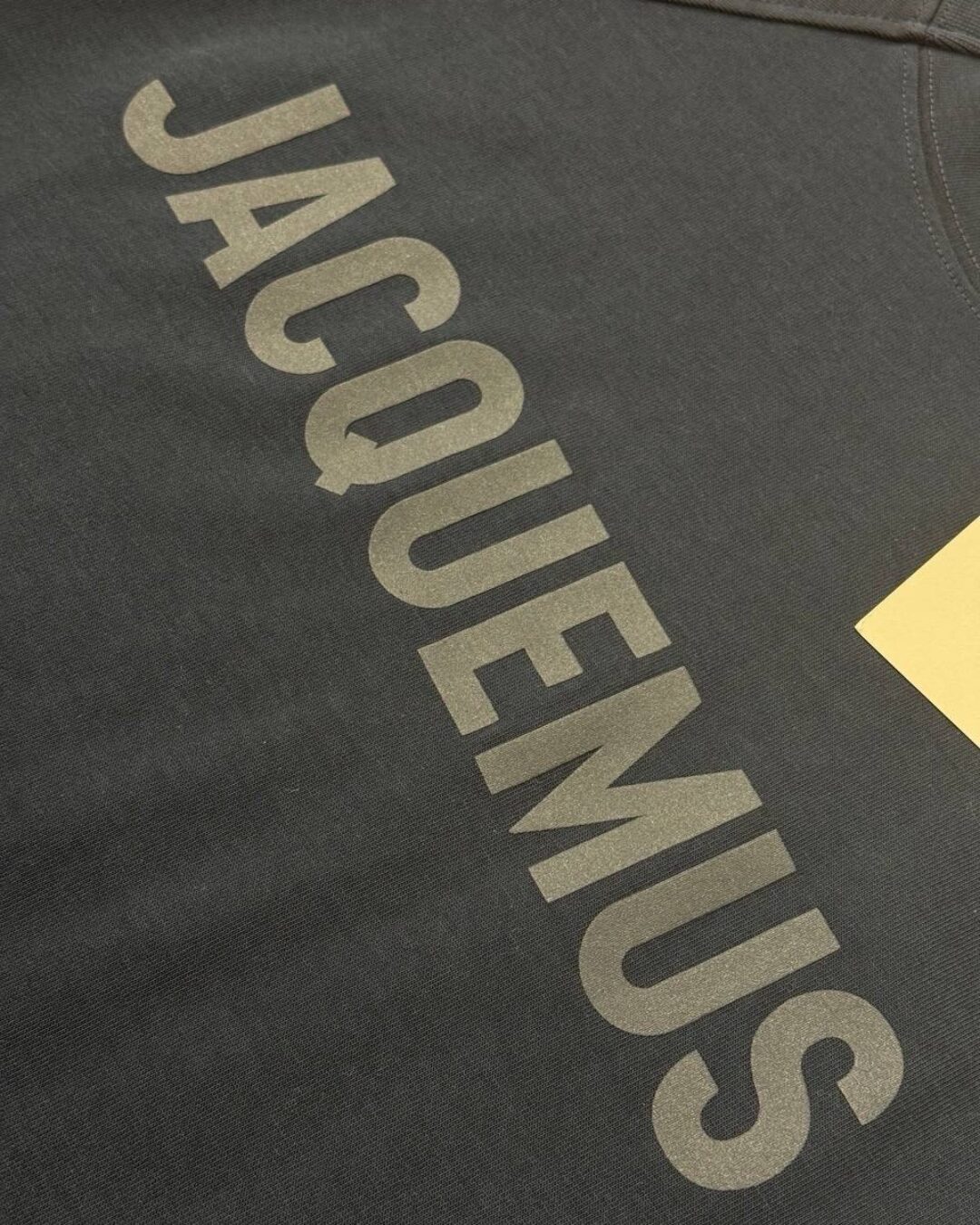 Футболка Jacquemus