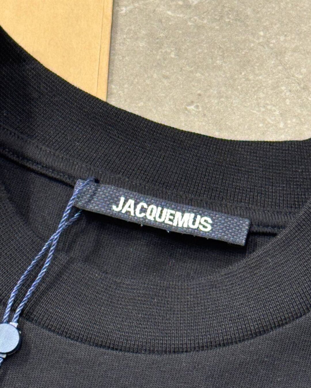 Футболка Jacquemus
