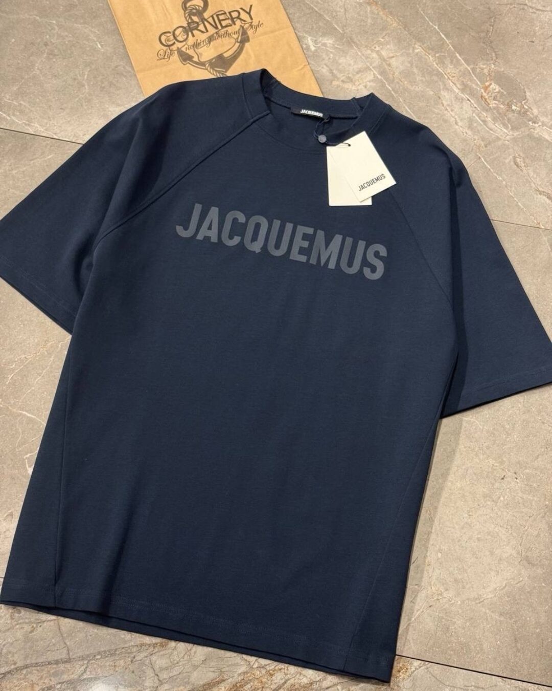 Футболка Jacquemus