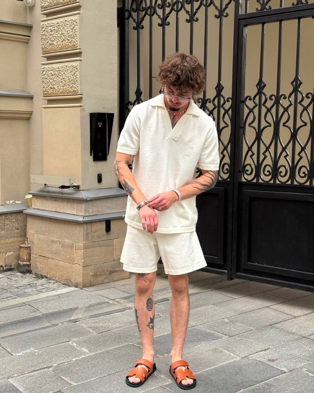 Летний костюм Jacquemus