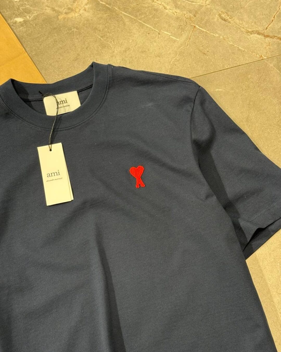Футболка Ami