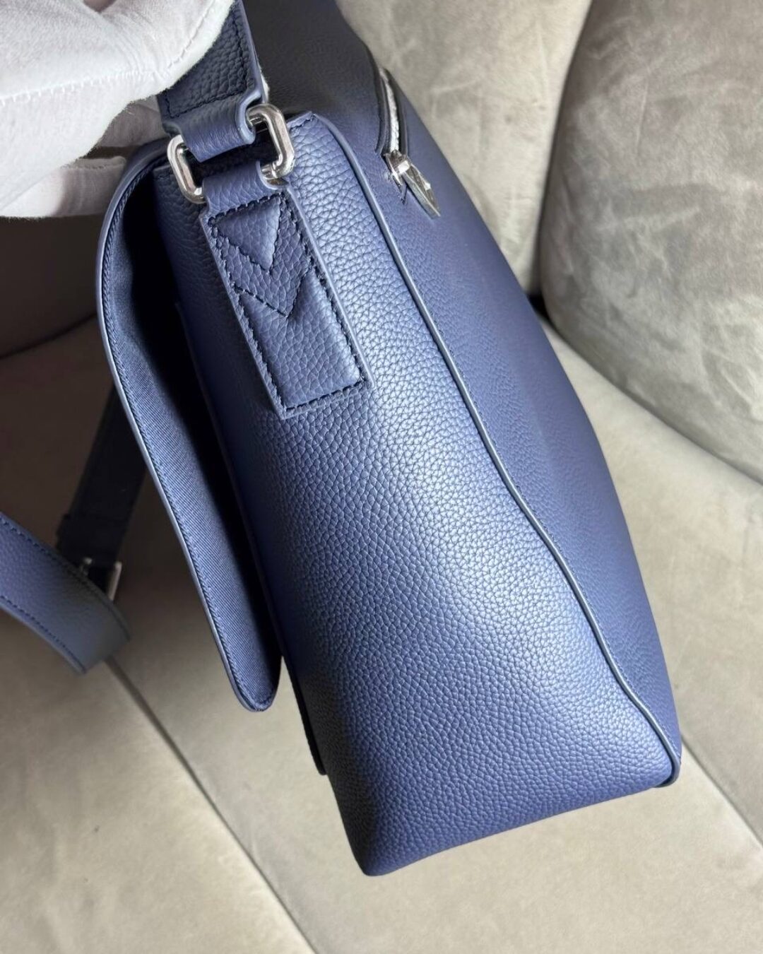 Сумка Louis Vuitton Aerogram