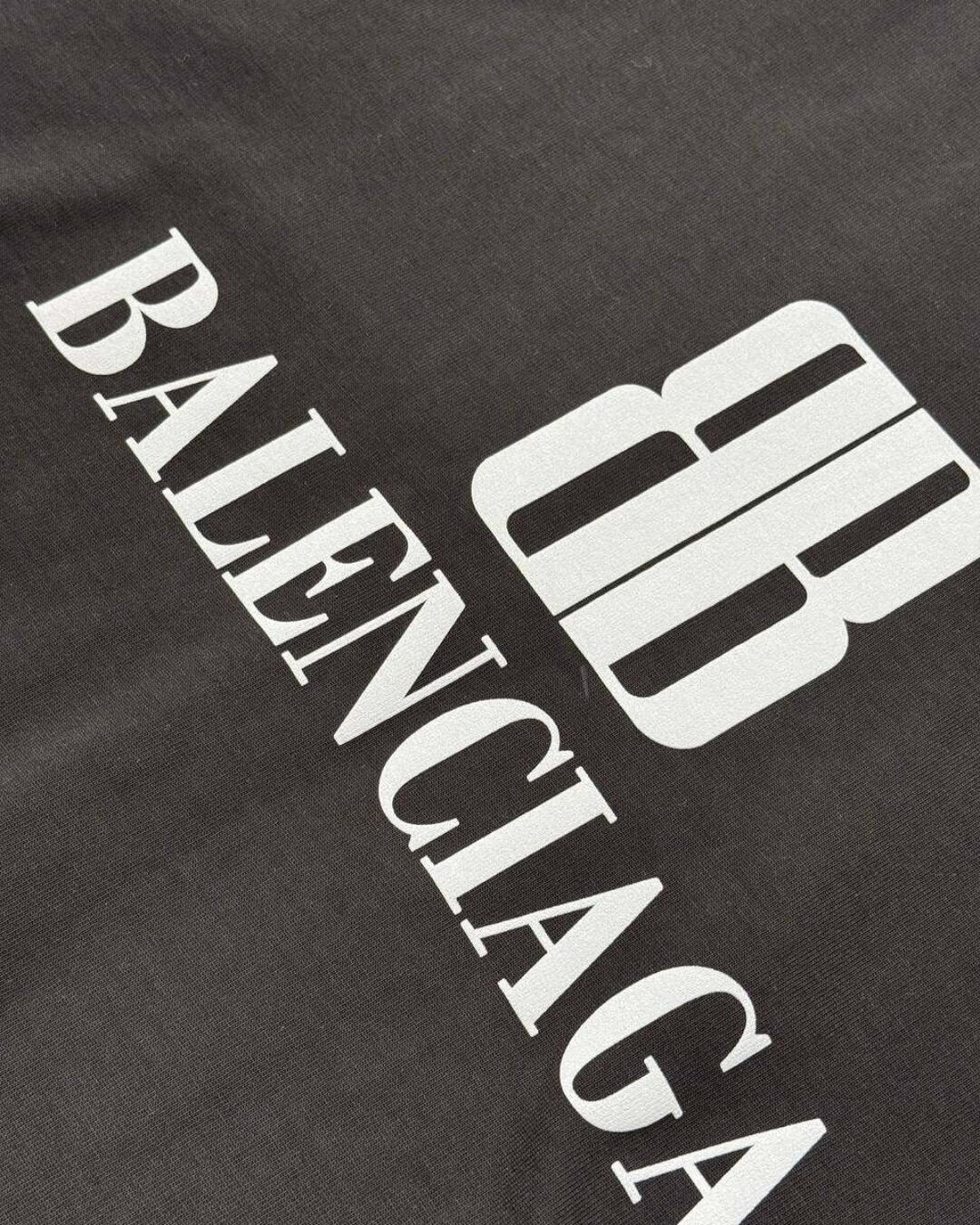 Футболка Balenciaga — фото 5