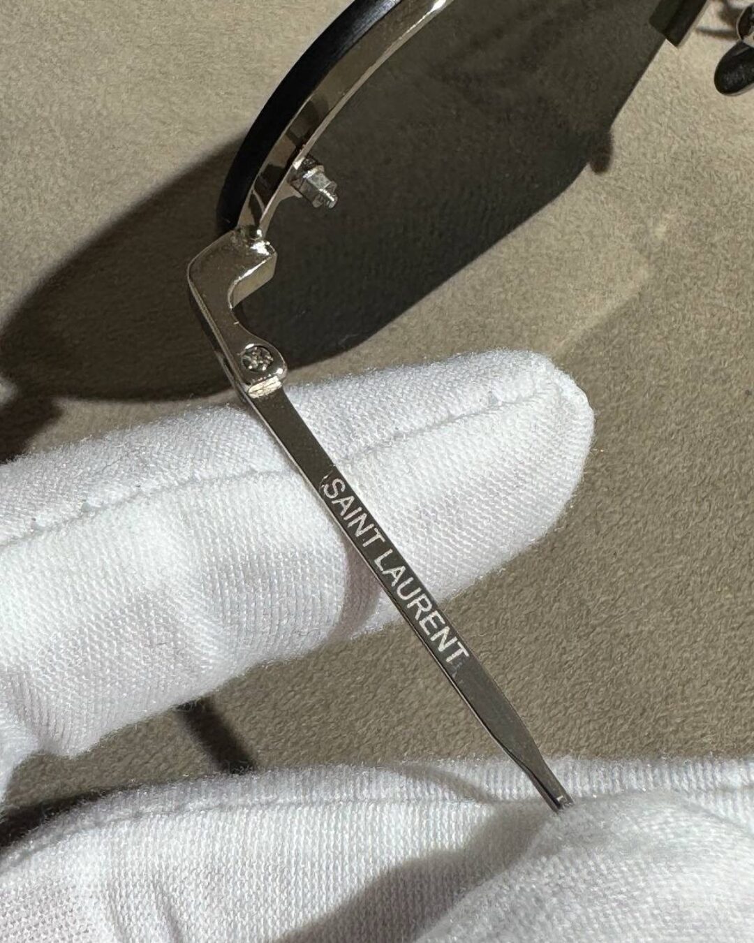 Очки Saint Laurent