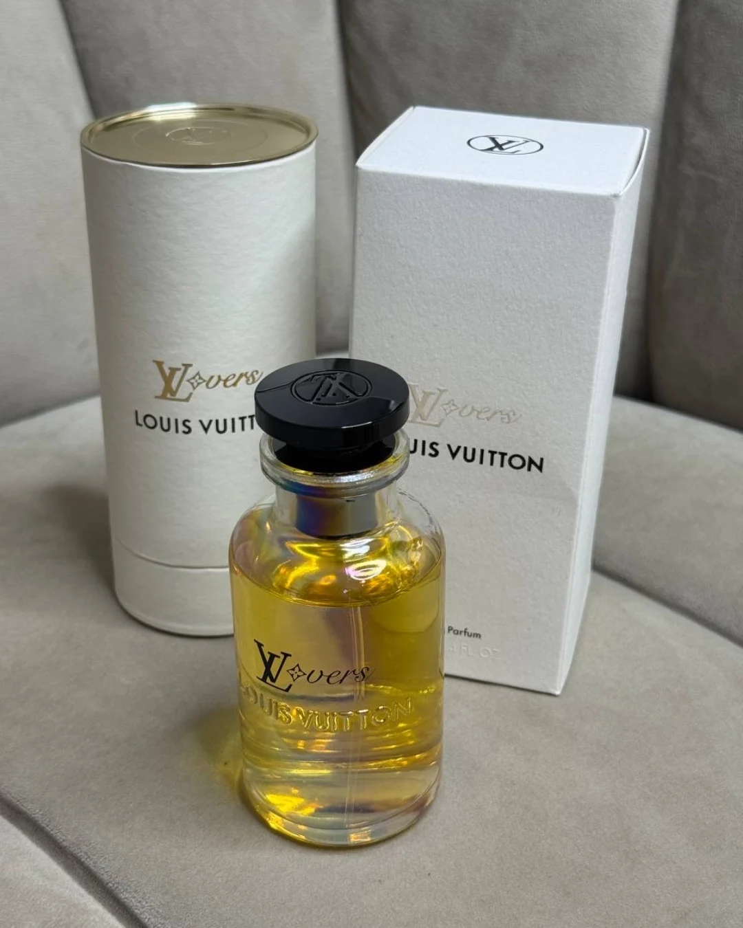 Парфюм Louis Vuitton Lovers