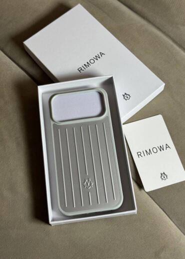 Чехол Rimowa (IPhone 17 Pro Max)