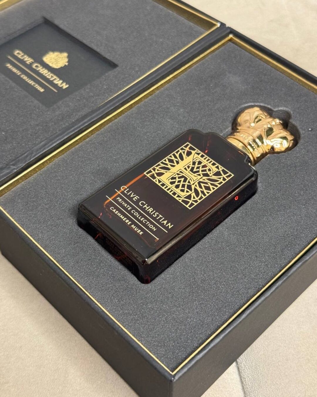 Парфюм Clive Christian Private Collection E Cashmere Musk