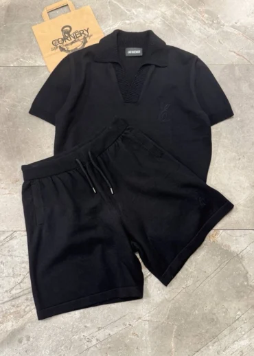Летний костюм Jacquemus