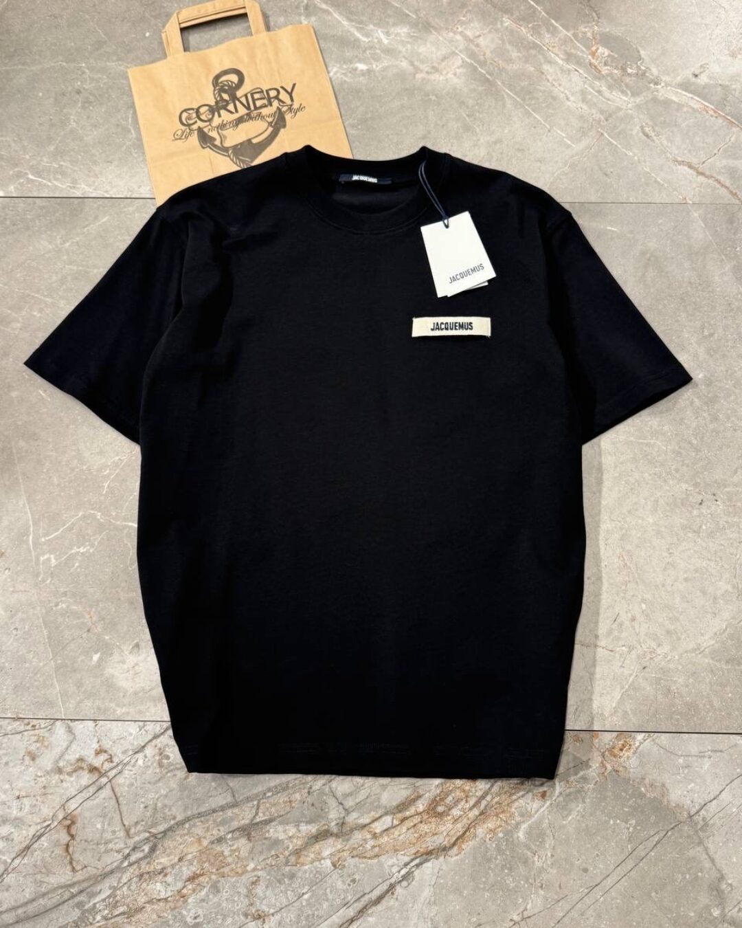 Футболка Jacquemus